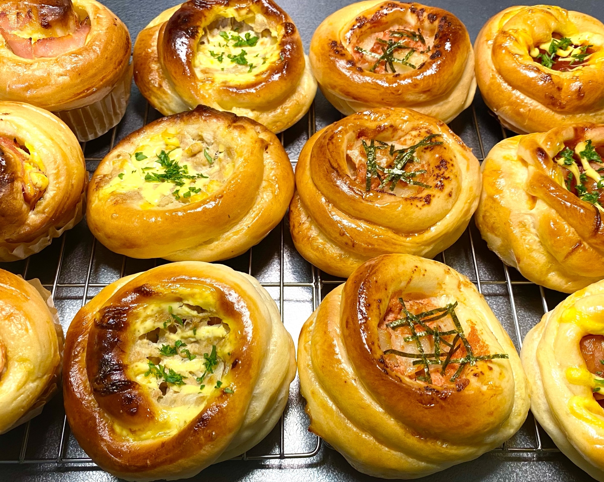 基本の惣菜パン(生地と形成) レシピ・作り方 by 気まぐれ食堂 - 楽天レシピ