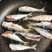 小サバのピリ辛南蛮漬け レシピ 作り方 By となみ 楽天レシピ 小サバのピリ辛南蛮漬け レシピ 作り方 By となみ 楽天レシピ