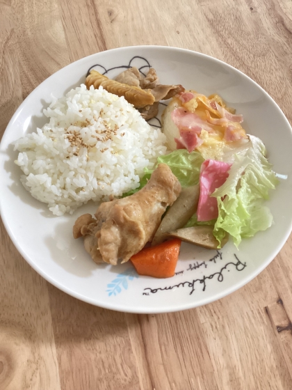 ♦手羽元と大根の煮物♦