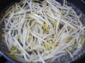 もやしと豚こま肉と玉ねぎの卵炒め レシピ 作り方 By ぽんぽんぷー 楽天レシピ