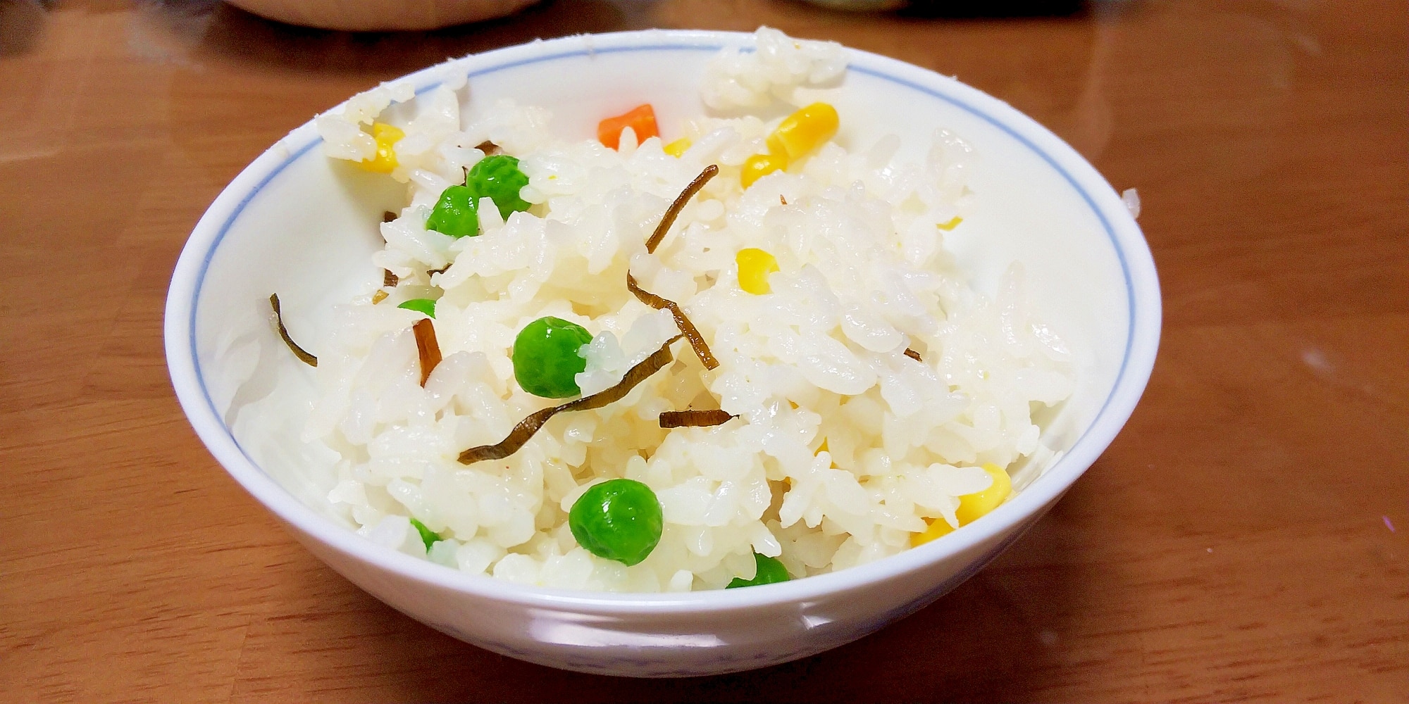 ミックスベジタブルと塩昆布ご飯 レシピ・作り方 by ココアケア - 楽天
