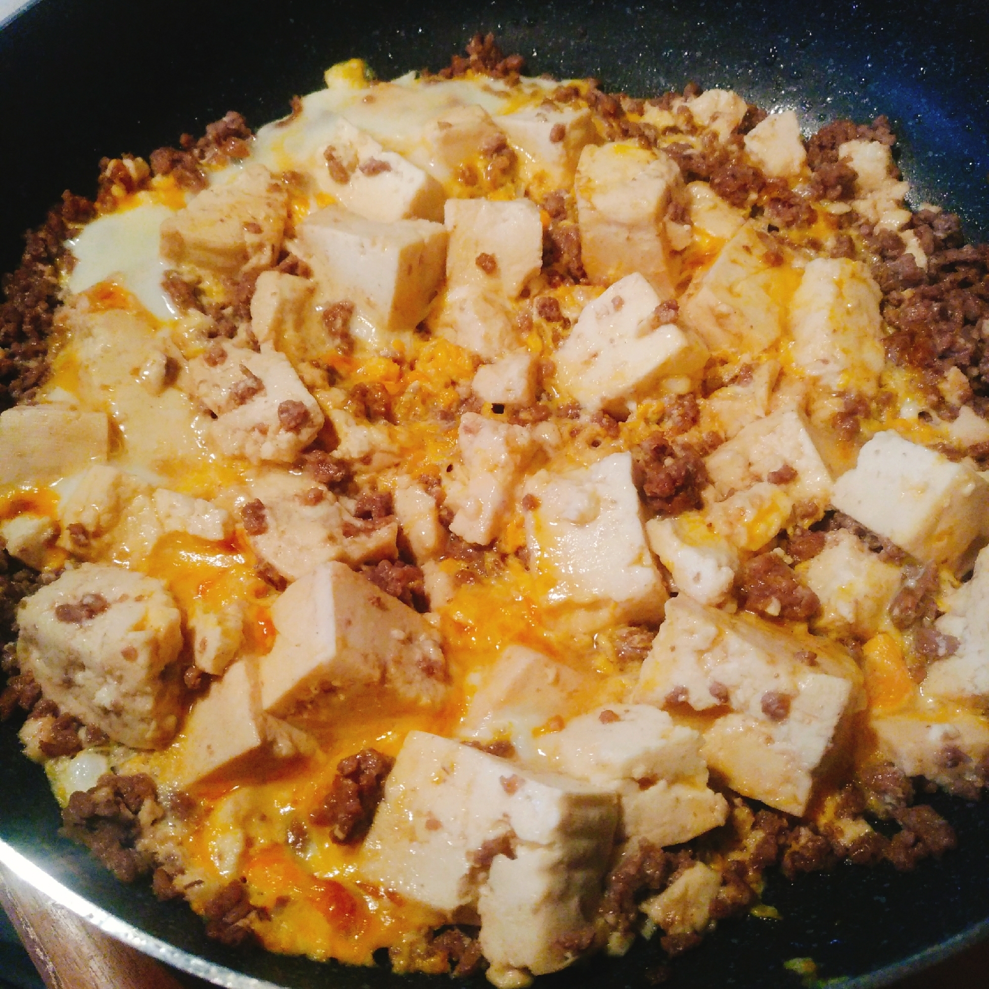 豆腐と挽き肉の卵とじ