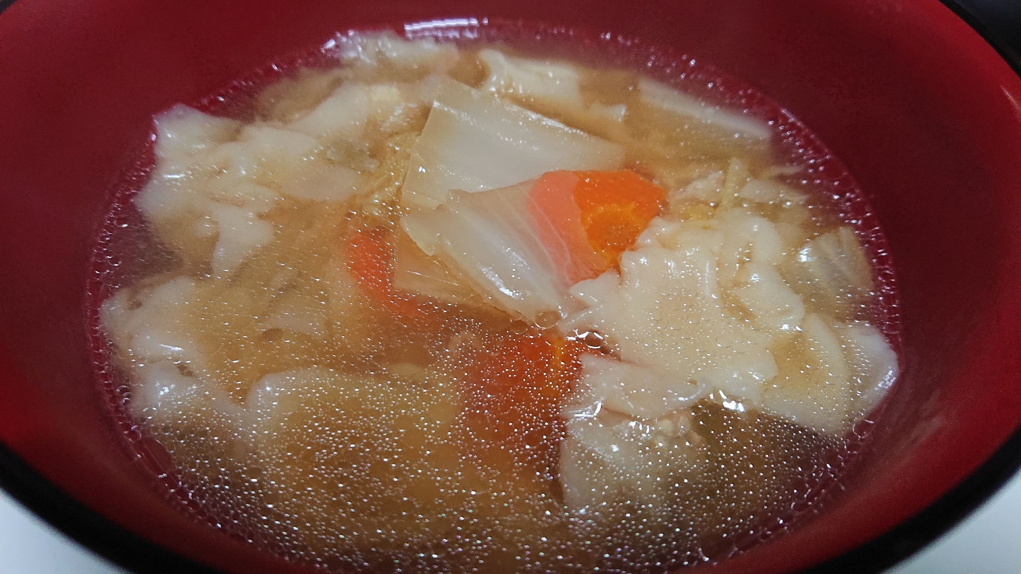 豆腐とお肉でヘルシー☆水餃子スープ