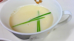 新玉葱のミルクスープ