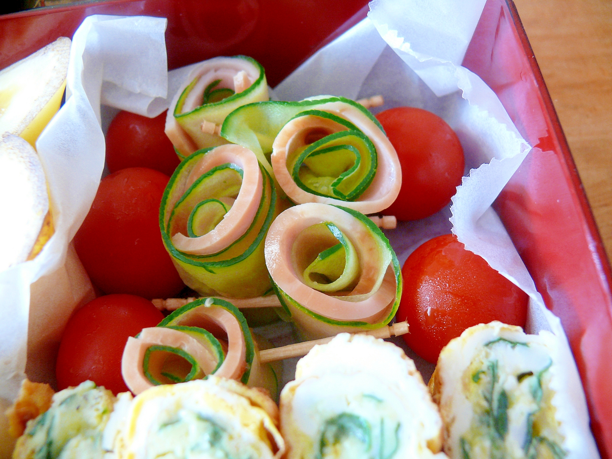 お弁当の彩りに きゅうりとハムのロール レシピ 作り方 By しのち 楽天レシピ お弁当の彩りに きゅうりとハムのロール レシピ 作り方 By しのち 楽天レシピ