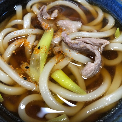 わかめ肉うどん