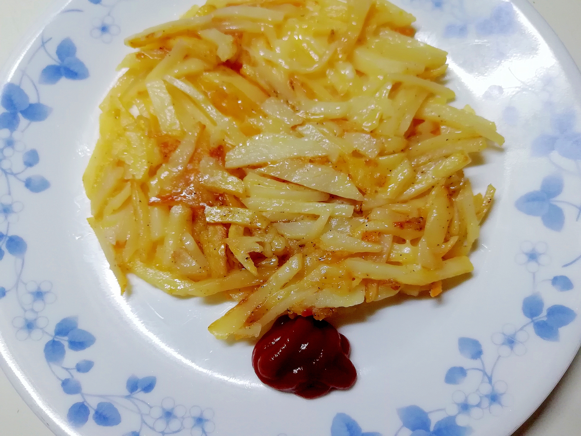 晩酌にぴったり♪じゃがいものたっぷりチーズ焼き
