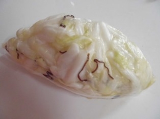 ビニール袋の写真でスミマセン(＾＾；
塩昆布の旨味とごま油のコクで、簡単・美味しかったです❤