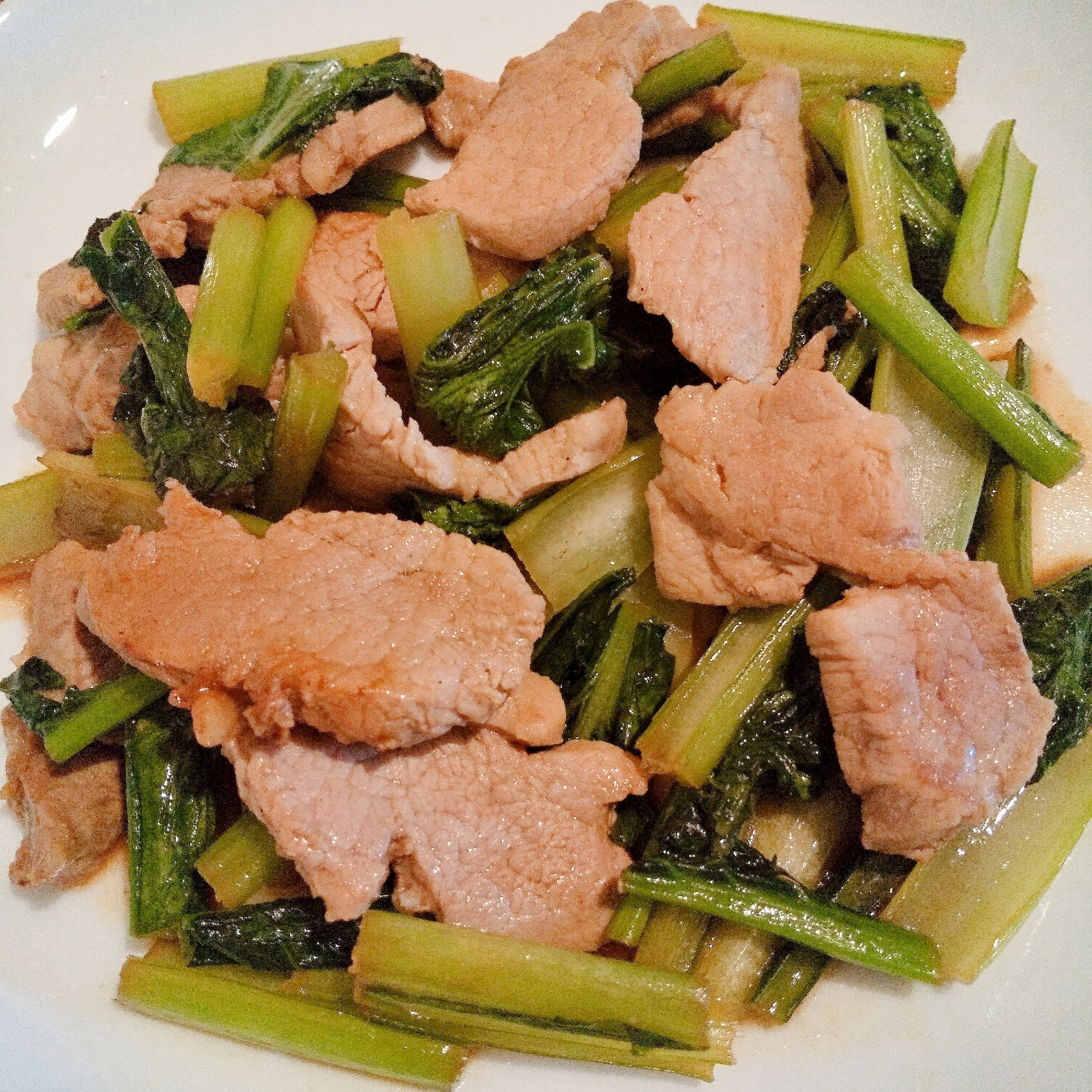 豚ヒレ肉と小松菜のオイスターソース炒め