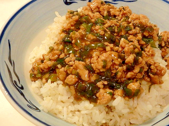 豚ひき肉のあんかけ丼