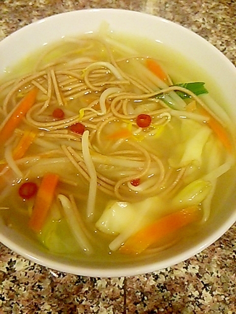 ミックス野菜でグリーンカレー蕎麦