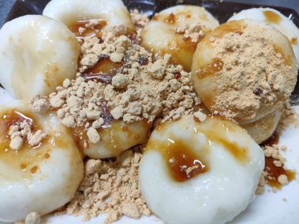 もち粉使用！きなこと黒蜜たっぷりの牛乳餅♪