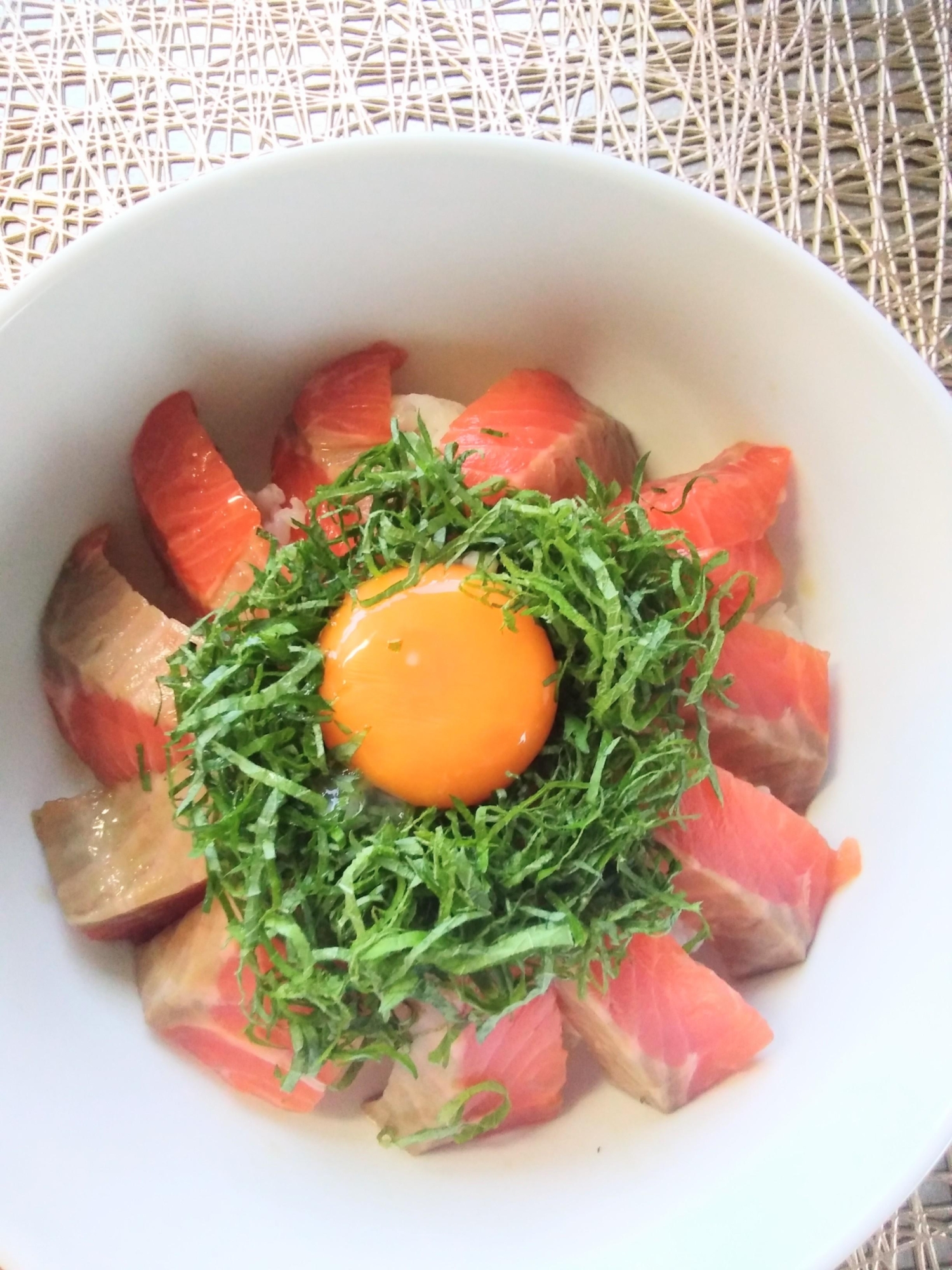 サーモン丼☆どんぶり