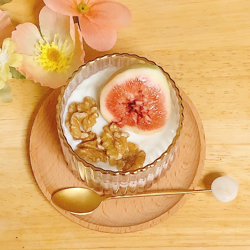 秋のヨーグルト♪いちじく胡桃