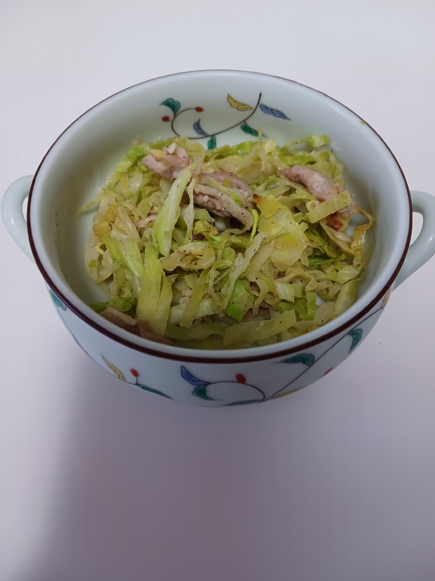 豚肉とキャベツのバター炒め
