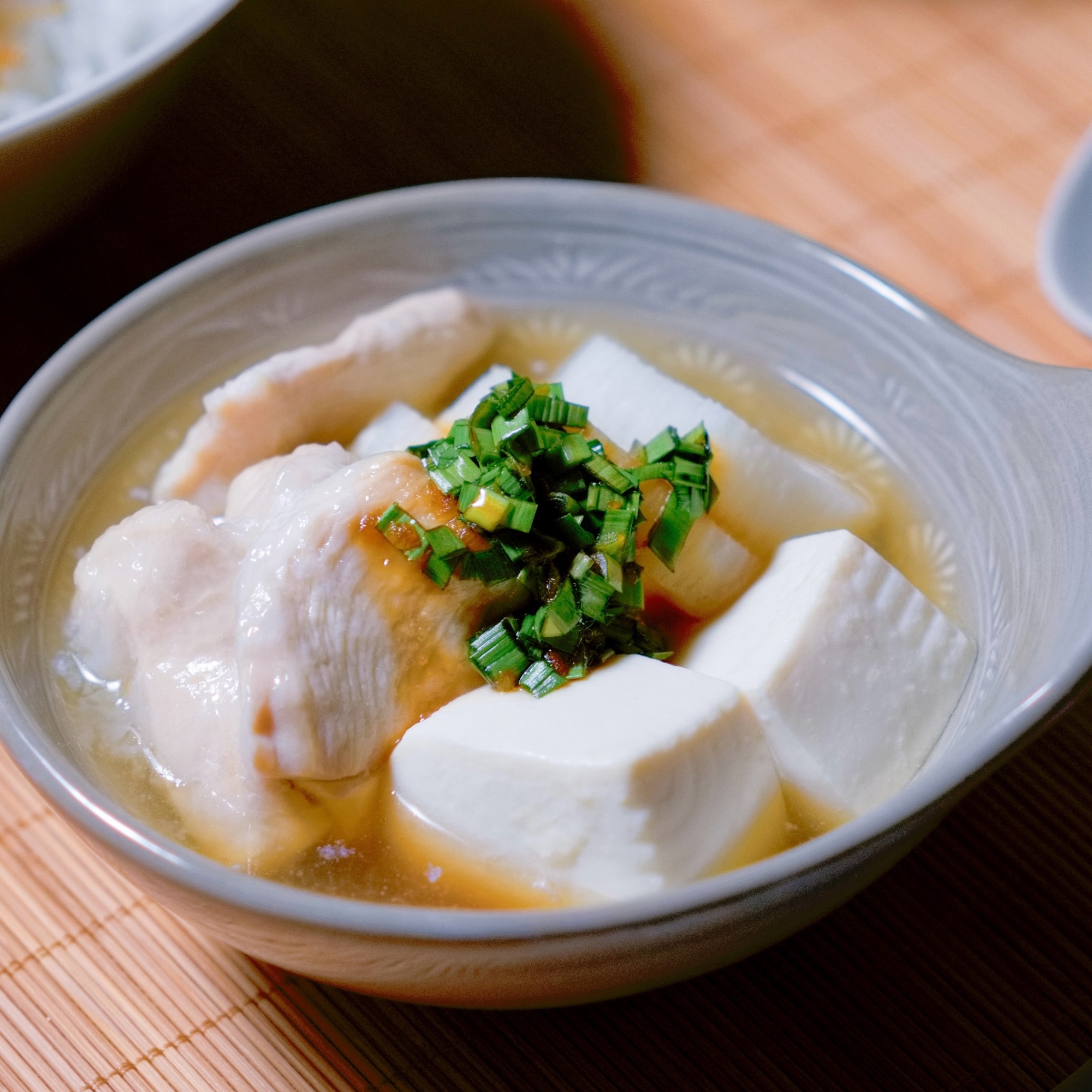 あっさり☘️鶏むね肉、長芋、豆腐のにらしょうゆかけ