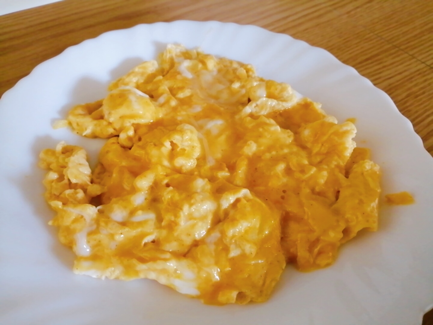 スパイシー カレー風味のスクランブルエッグ レシピ 作り方 By はじゃじゃ 楽天レシピ スパイシー カレー風味のスクランブルエッグ レシピ 作り方 By はじゃじゃ 楽天レシピ