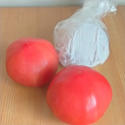 トマト ヘタを取って保存すること知りませんでした!レシピ ありがとうございます