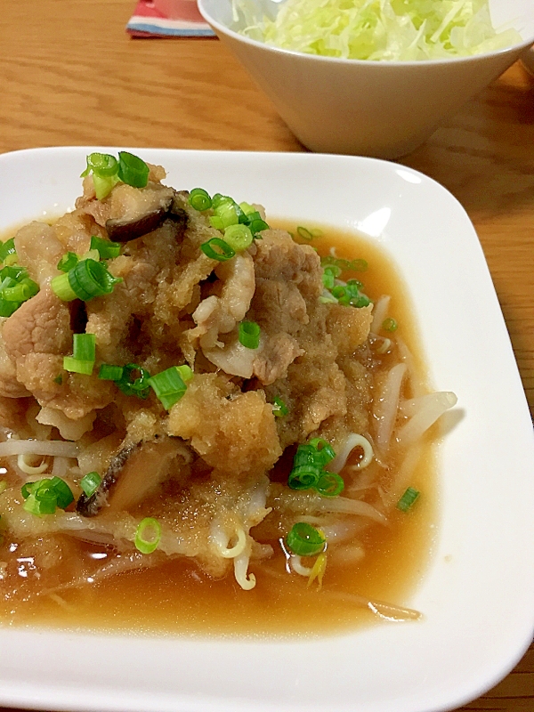 生姜焼きのタレ&お酢でさっぱり♡豚しゃぶのおろし煮