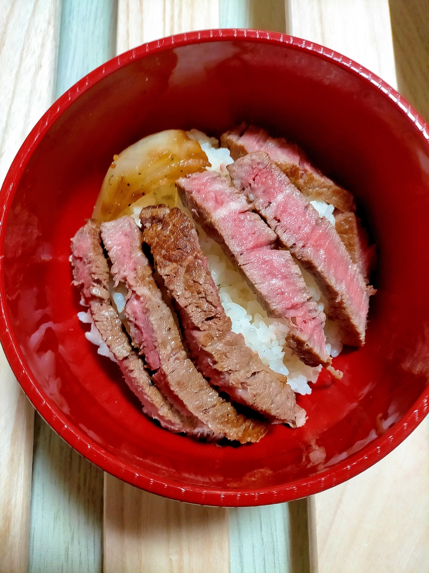 黒毛和牛ヒレステーキ丼