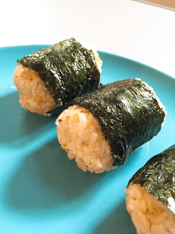 おかかの俵おにぎり レシピ 作り方 By Aya 楽天レシピ おかかの俵おにぎり レシピ 作り方 By Aya 楽天レシピ