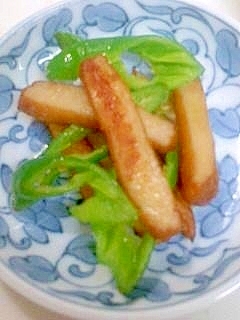 さつま揚げと万願寺とうがらし炒め