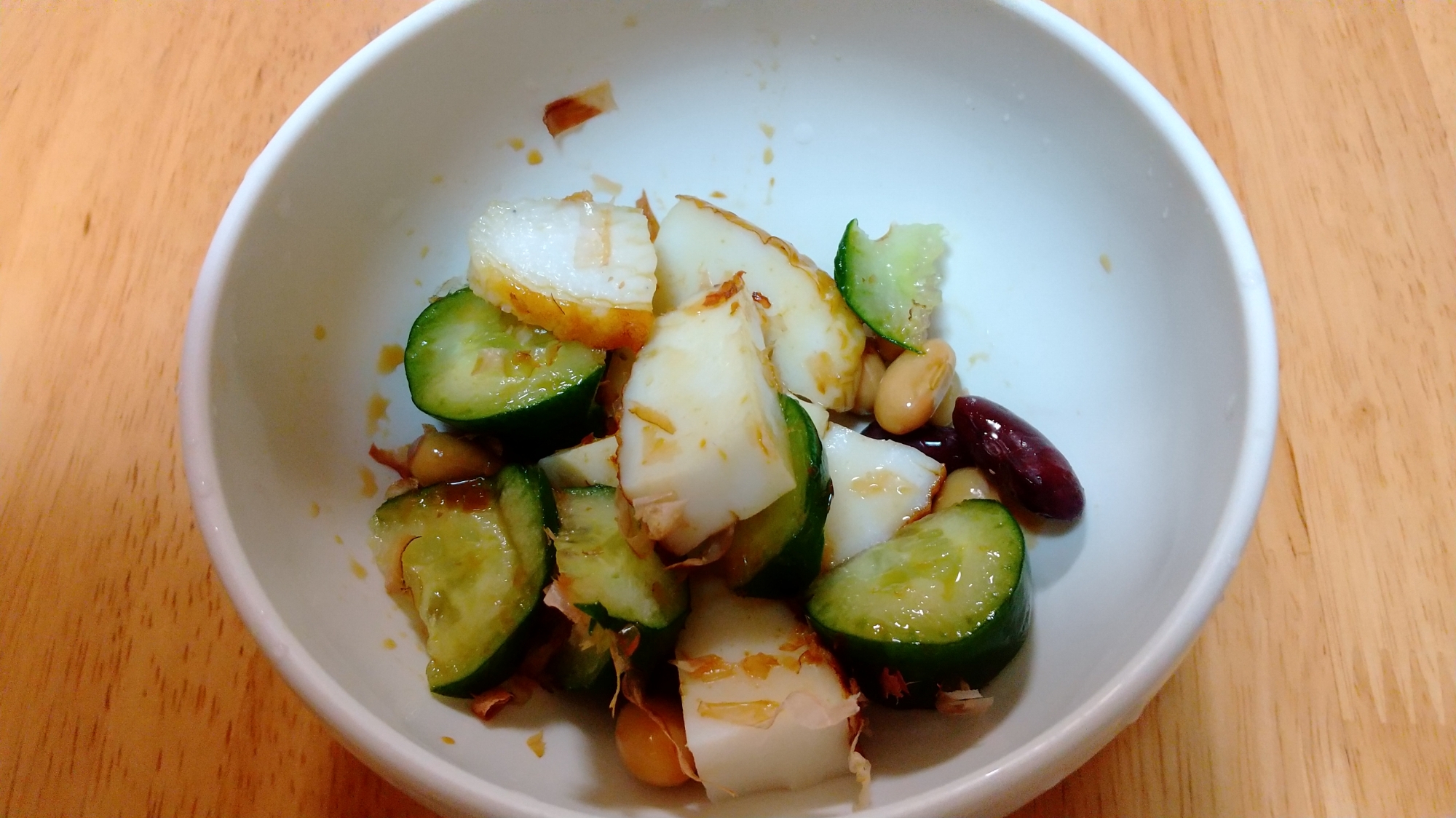 かまぼこと豆ときゅうりの和え物☆