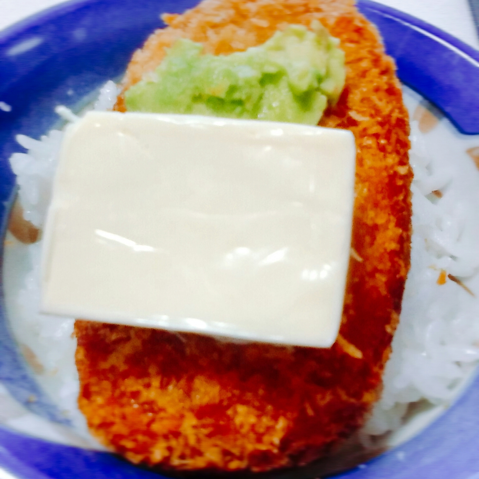 アボカドチーズコロッケ丼 レシピ 作り方 By シフト6522 楽天レシピ