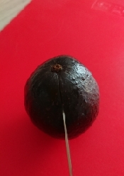 アボカドの種を簡単に取る切り方 レシピ 作り方 By Laon 楽天レシピ アボカドの種を簡単に取る切り方 レシピ 作り方 By Laon 楽天レシピ