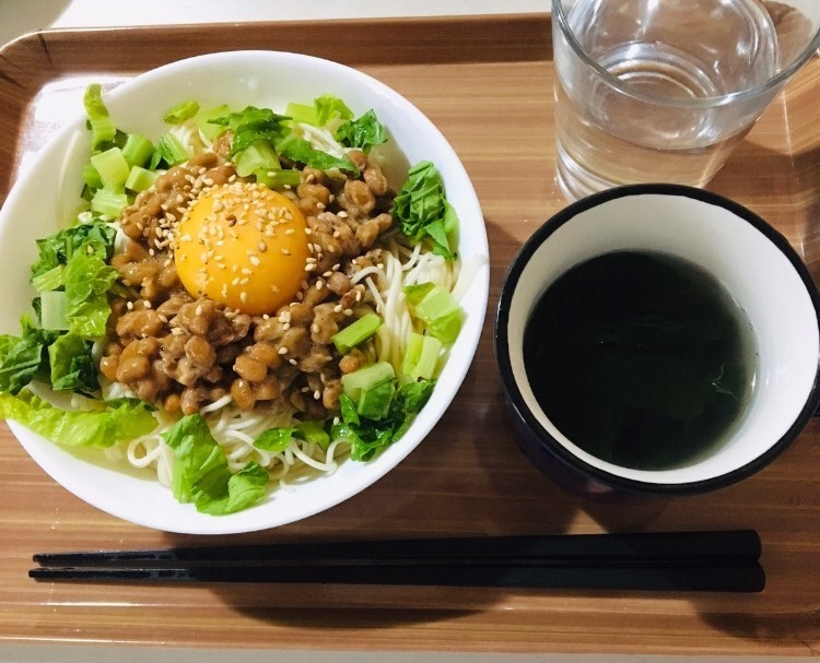 納豆小松菜月見素麺