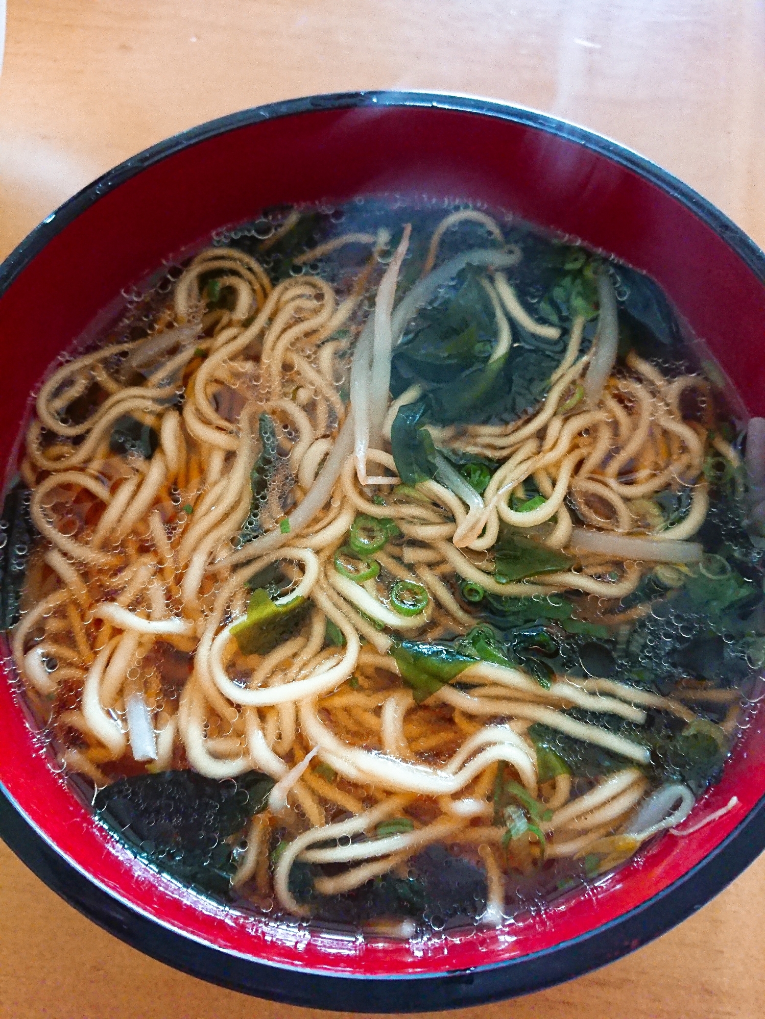 モヤシとわかめのラーメン☆日清ラ王