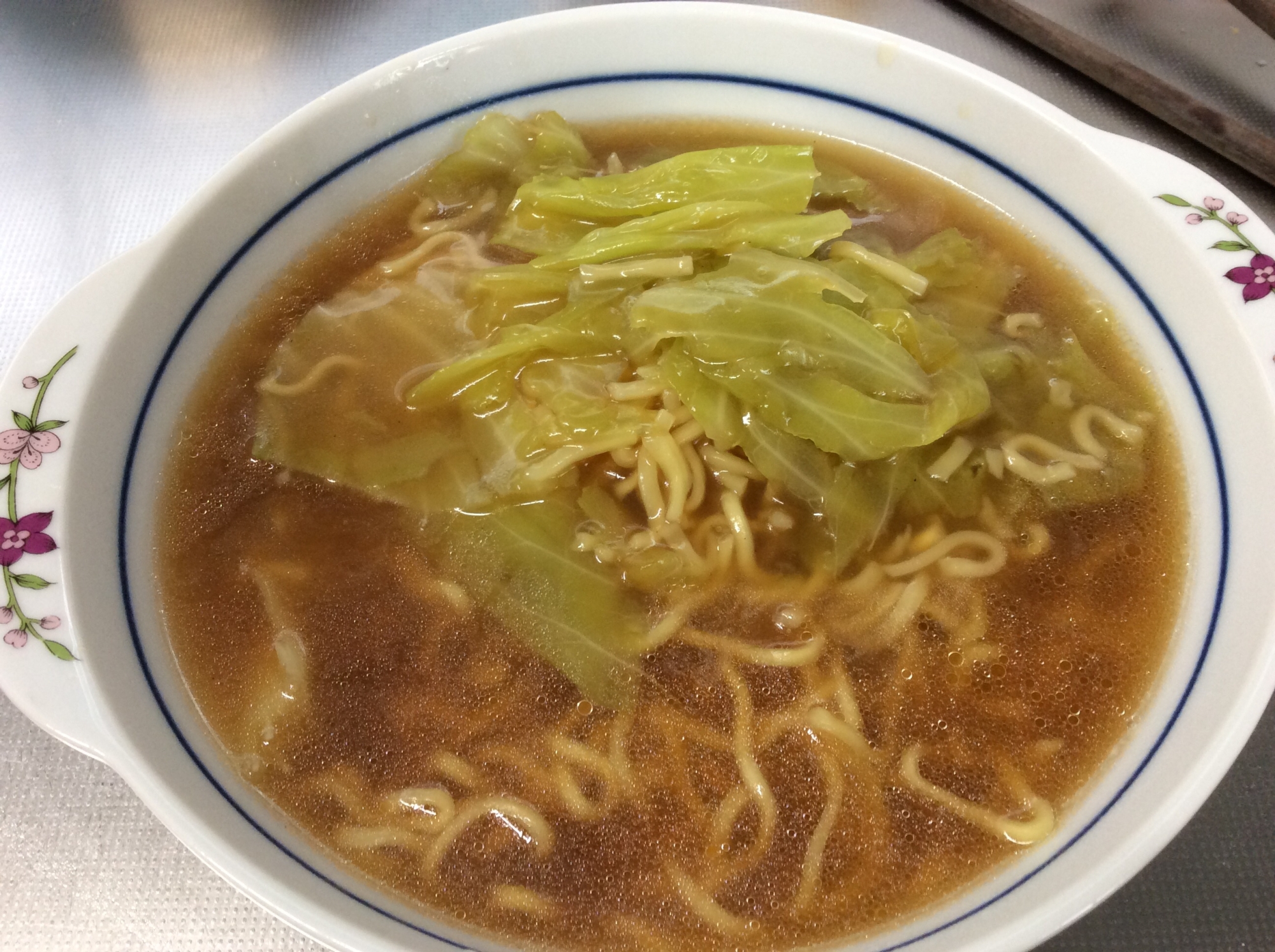 キャベツあんかけ即席醤油ラーメン