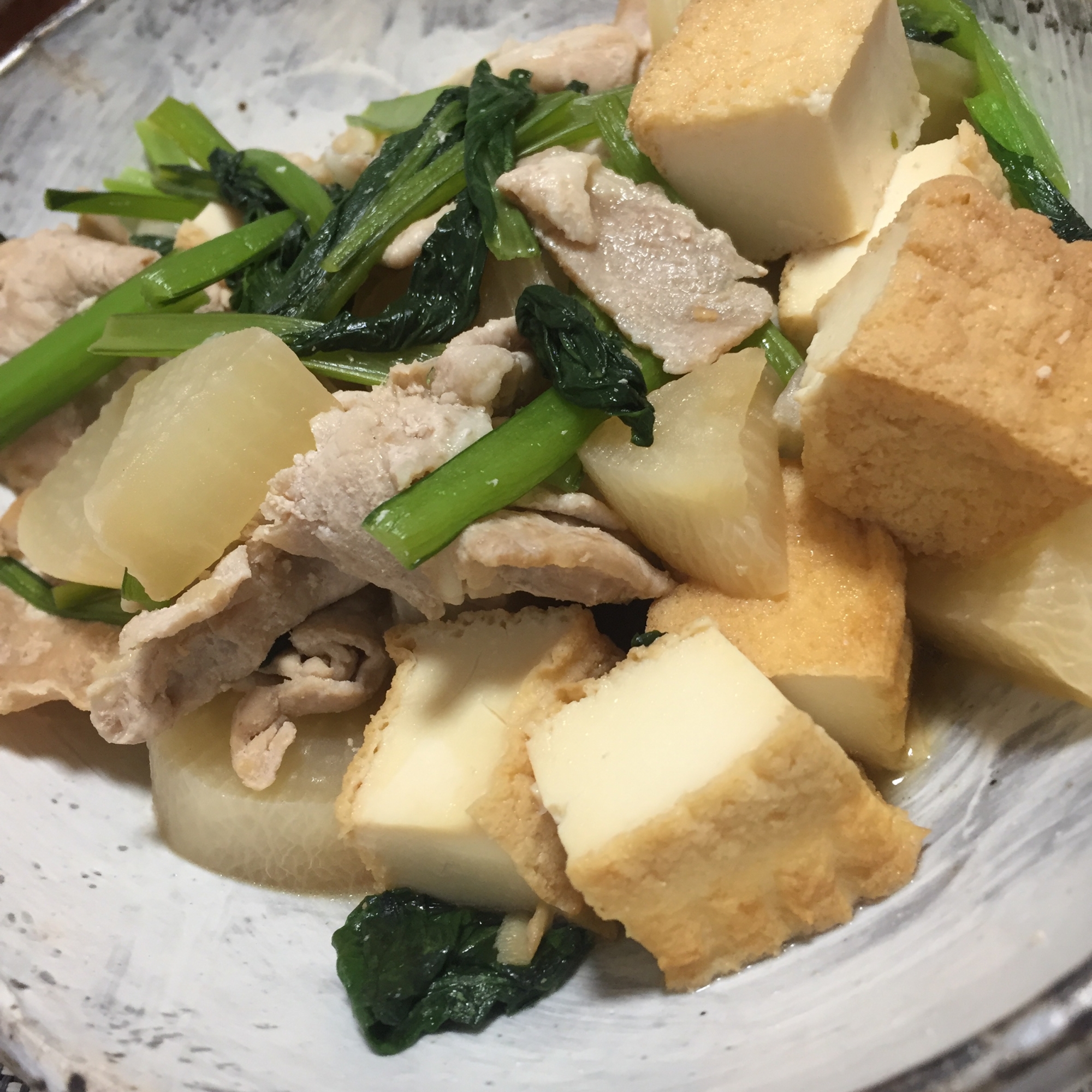 厚揚げと豚肉と大根の炒め物