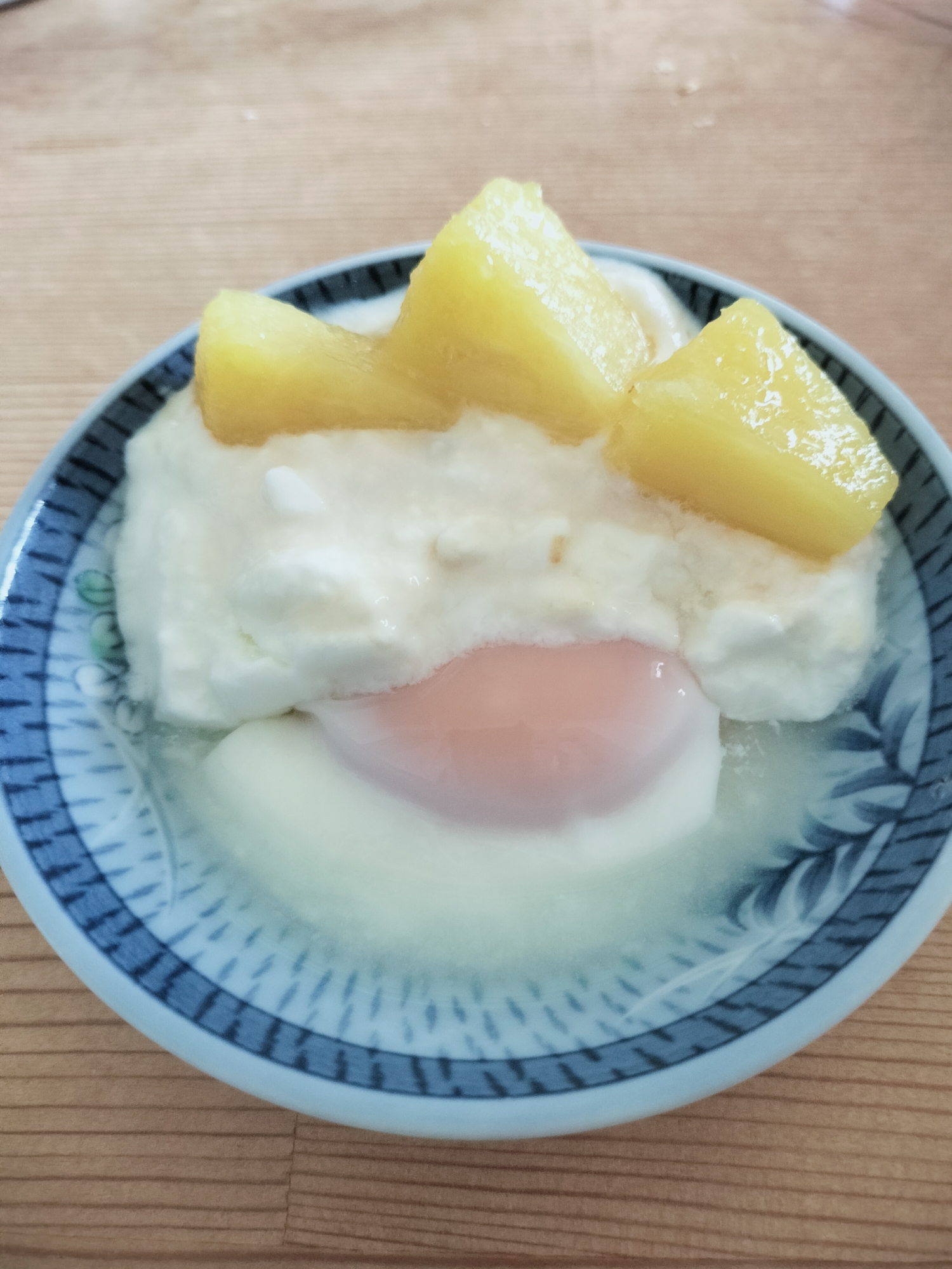 たまごパイナップル生姜ヨーグルト