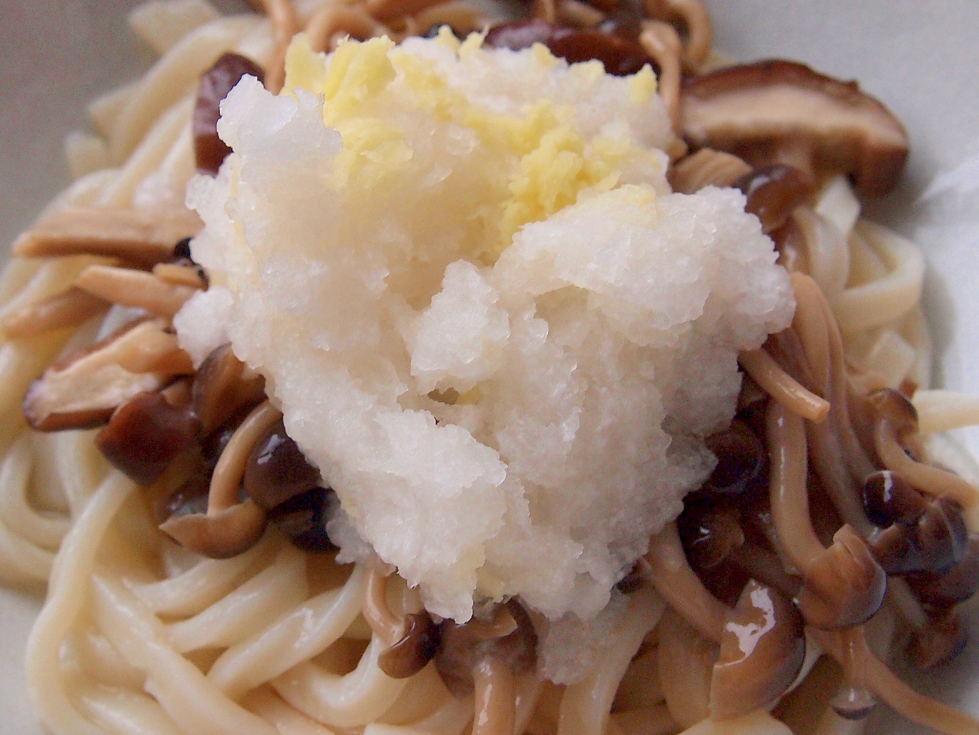 あっさりさっぱり！きのこおろしうどん