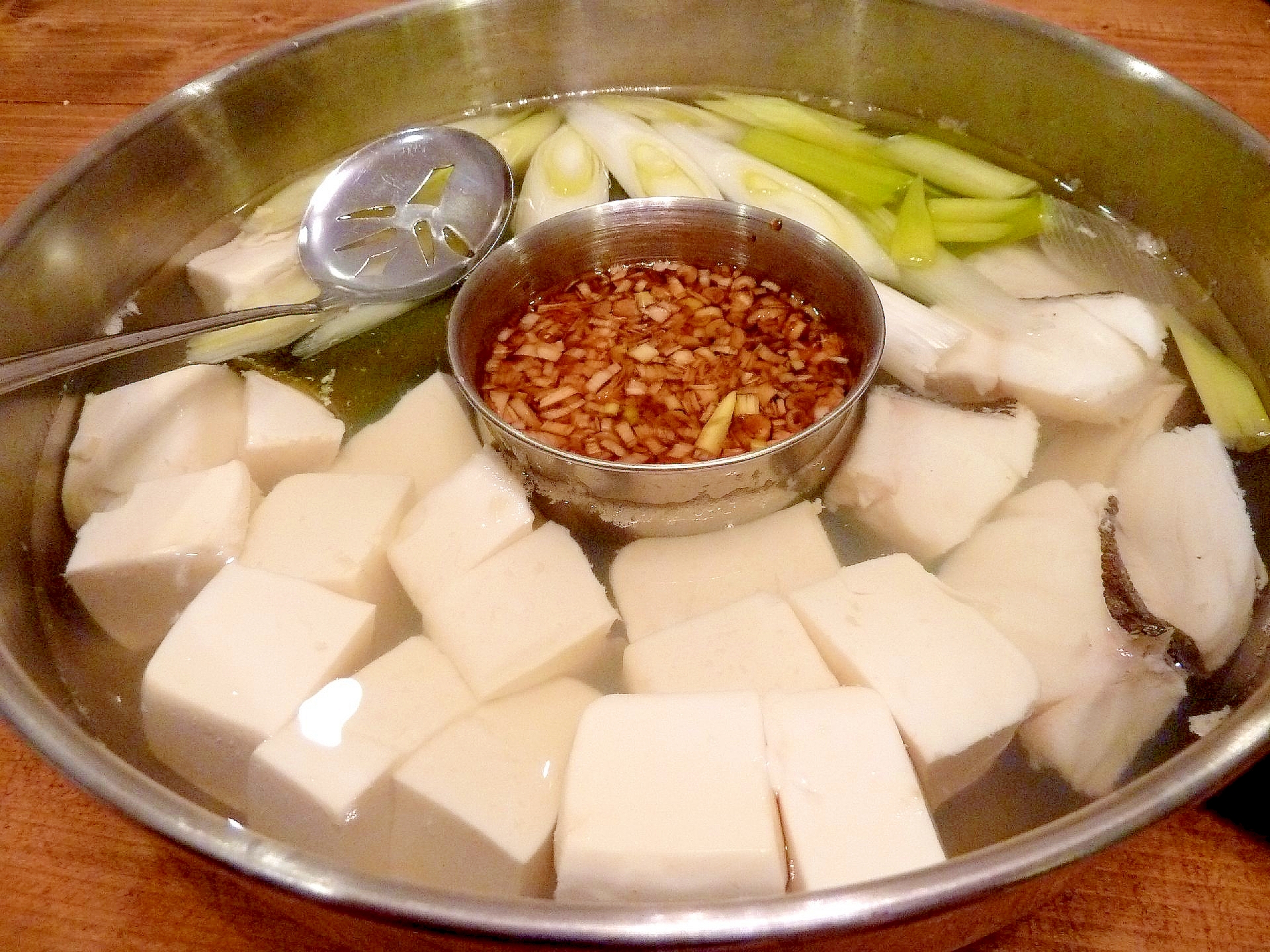冬の定番☆簡単我が家のタラ入り湯豆腐