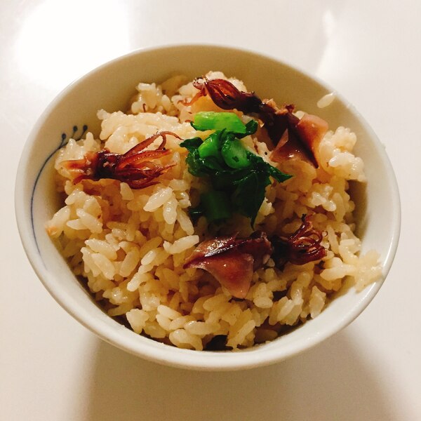 美味し過ぎる ホタルイカの炊き込みご飯 レシピ 作り方 By ウキウキるんるんkitchen 楽天レシピ 美味し過ぎる ホタルイカの炊き込みご飯 レシピ 作り方 By ウキウキるんるんkitchen 楽天レシピ
