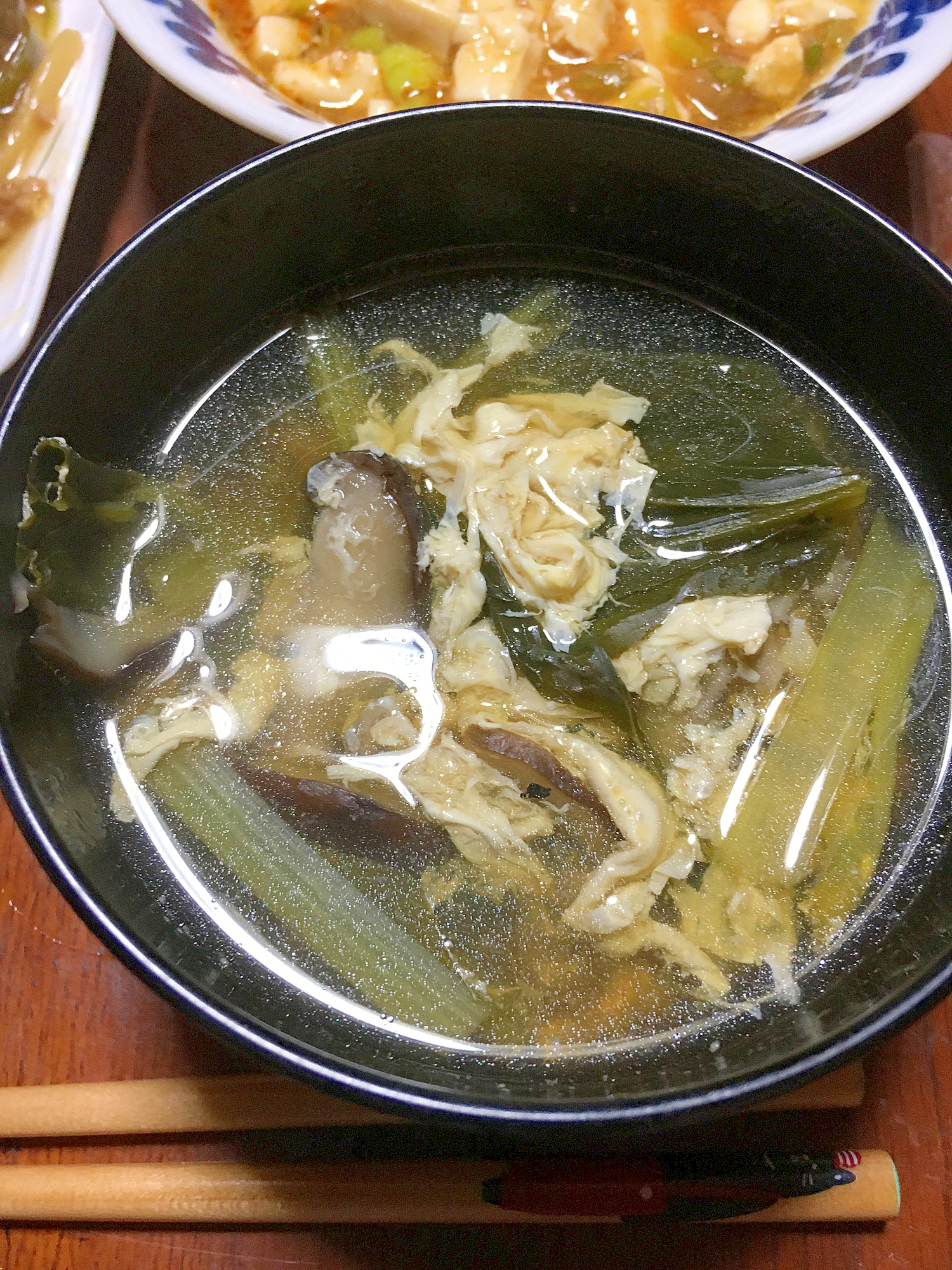 椎茸と小松菜の卵スープ
