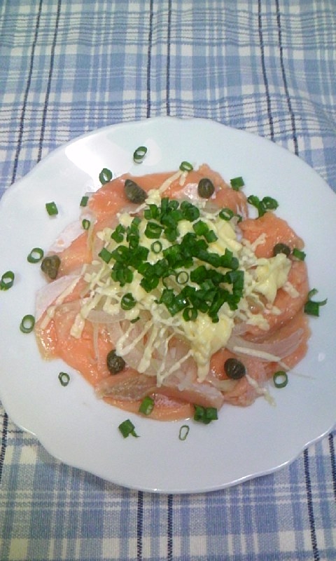 トロサーモンの玉ねぎのっけ盛りマヨ風味♪