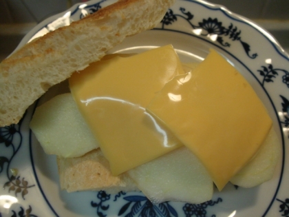 アップルチーズのトーストサンド