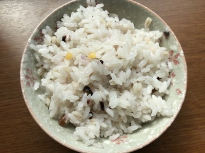 雑穀米入りご飯