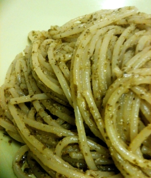 バジルソース系パスタ