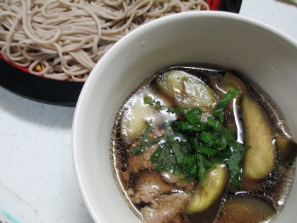 ナスと豚肉のつけ汁そうめん