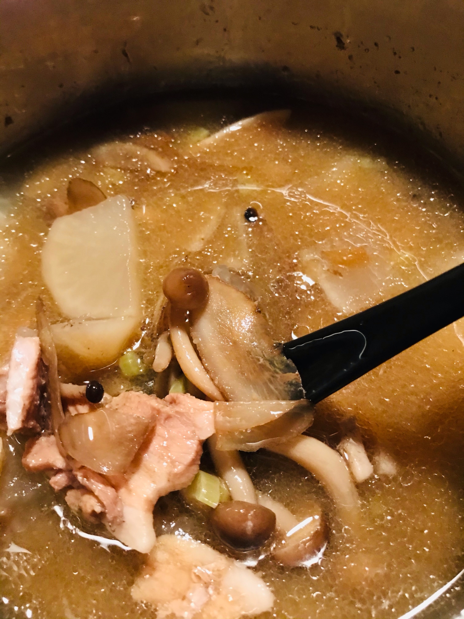 圧力鍋 豚バラ 豚汁