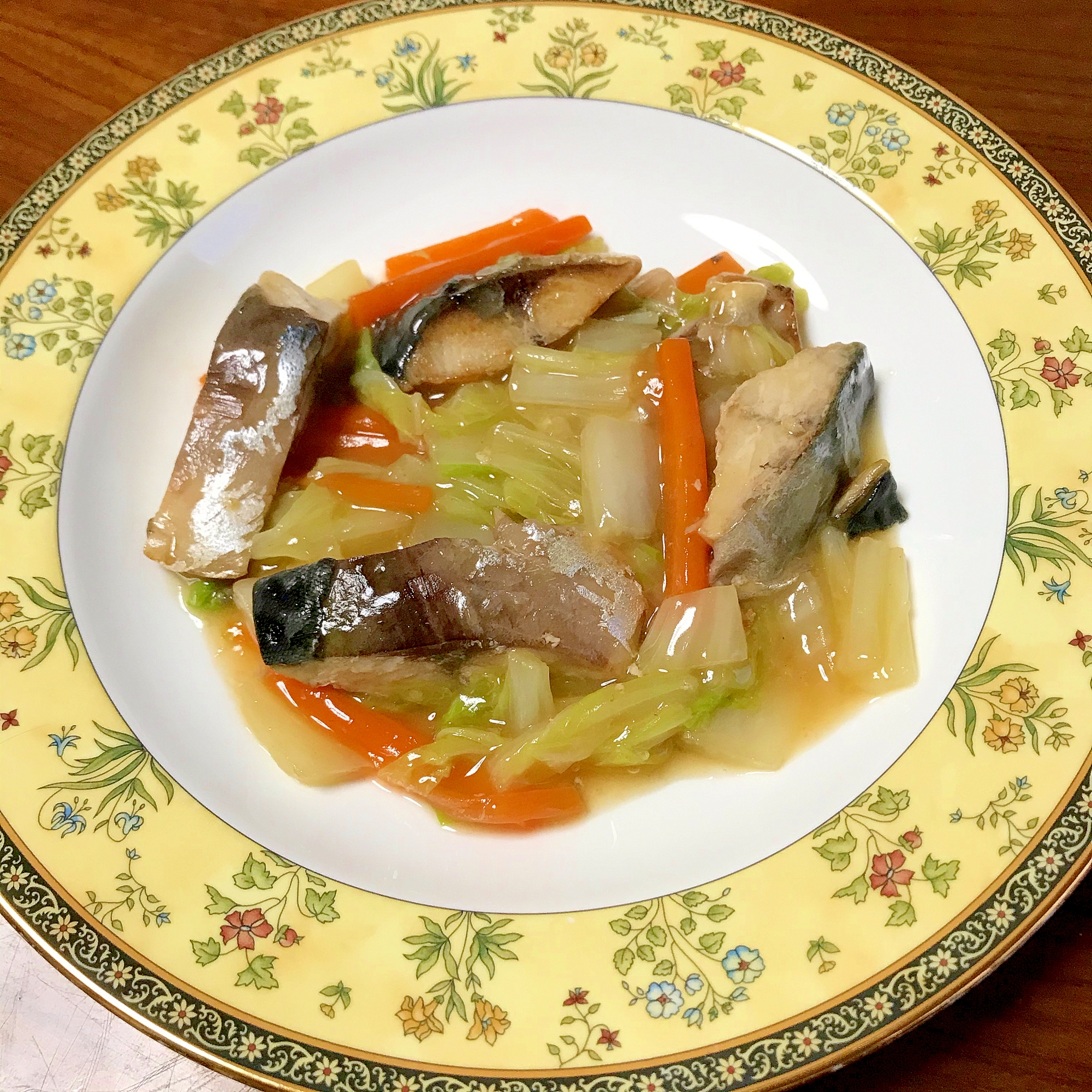 塩鯖と白菜・人参の中華煮