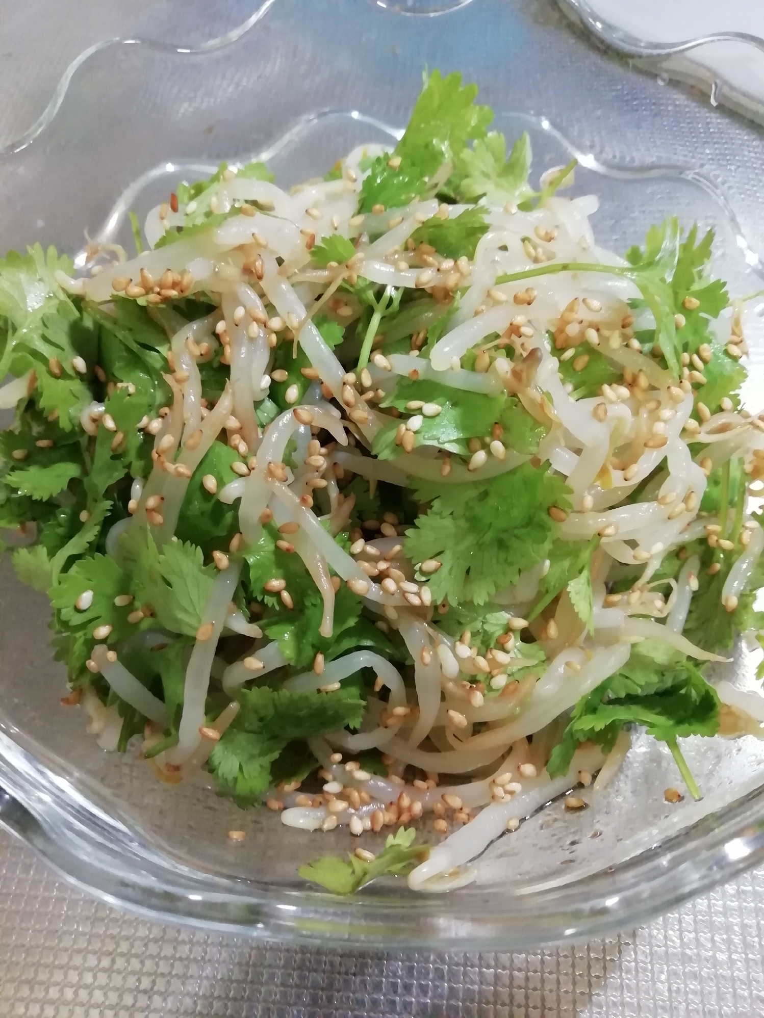 もやしとパクチーのエスニックサラダ レシピ 作り方 By Choco4755 楽天レシピ もやしとパクチーのエスニックサラダ レシピ 作り方 By Choco4755 楽天レシピ