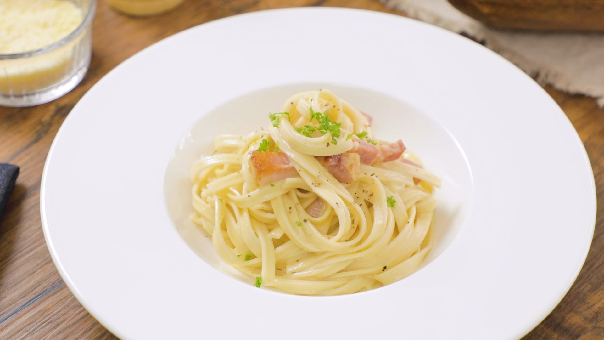 たまご入り麺を使って◎濃厚クリーミーカルボナーラ