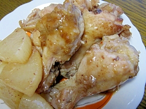 塩麹で簡単☆鶏手羽元のピリ辛甘酢照り焼き（大根付）