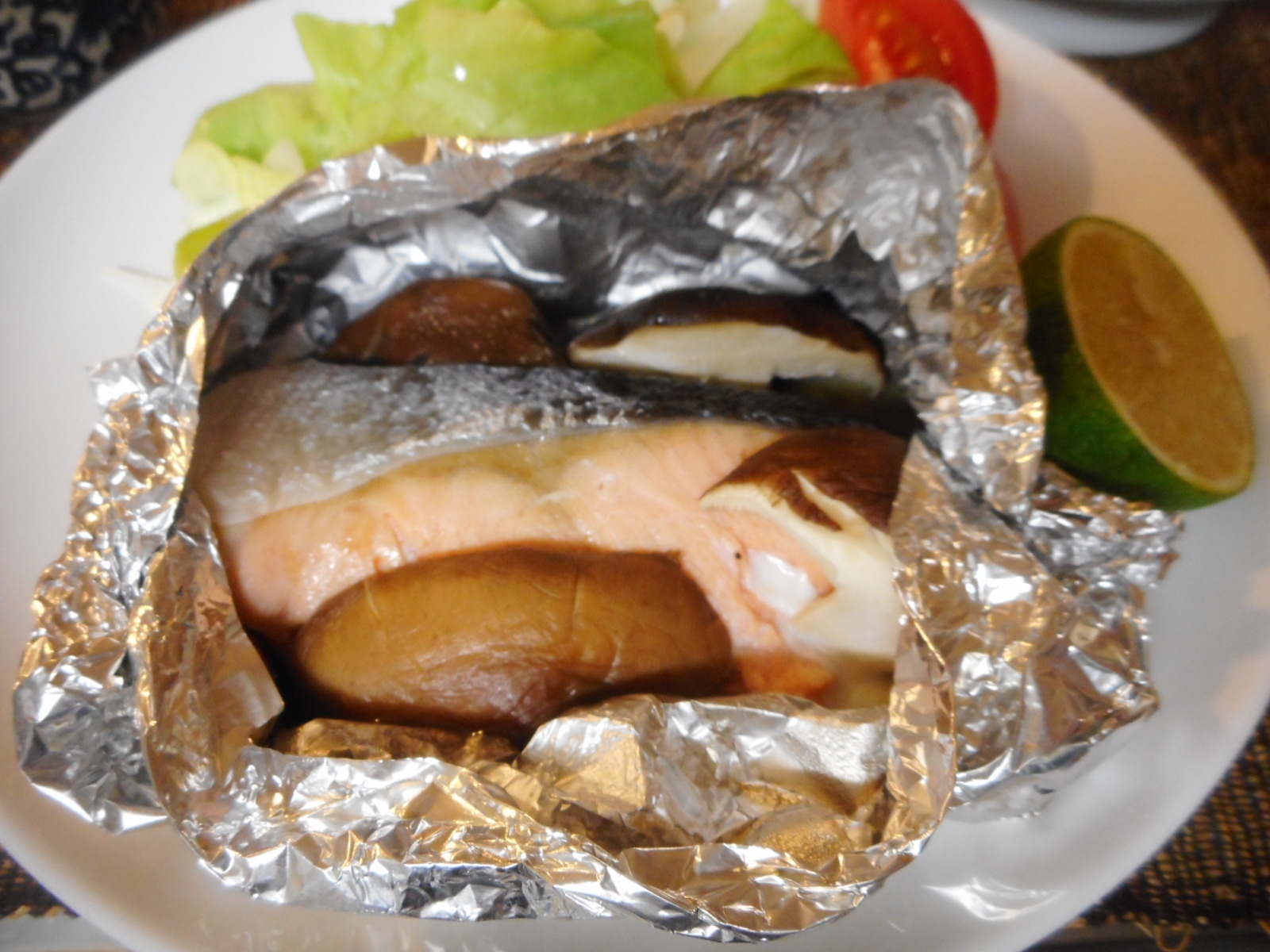 鮭とナスとシイタケのホイル蒸し レシピ 作り方 By Mococo05 楽天レシピ