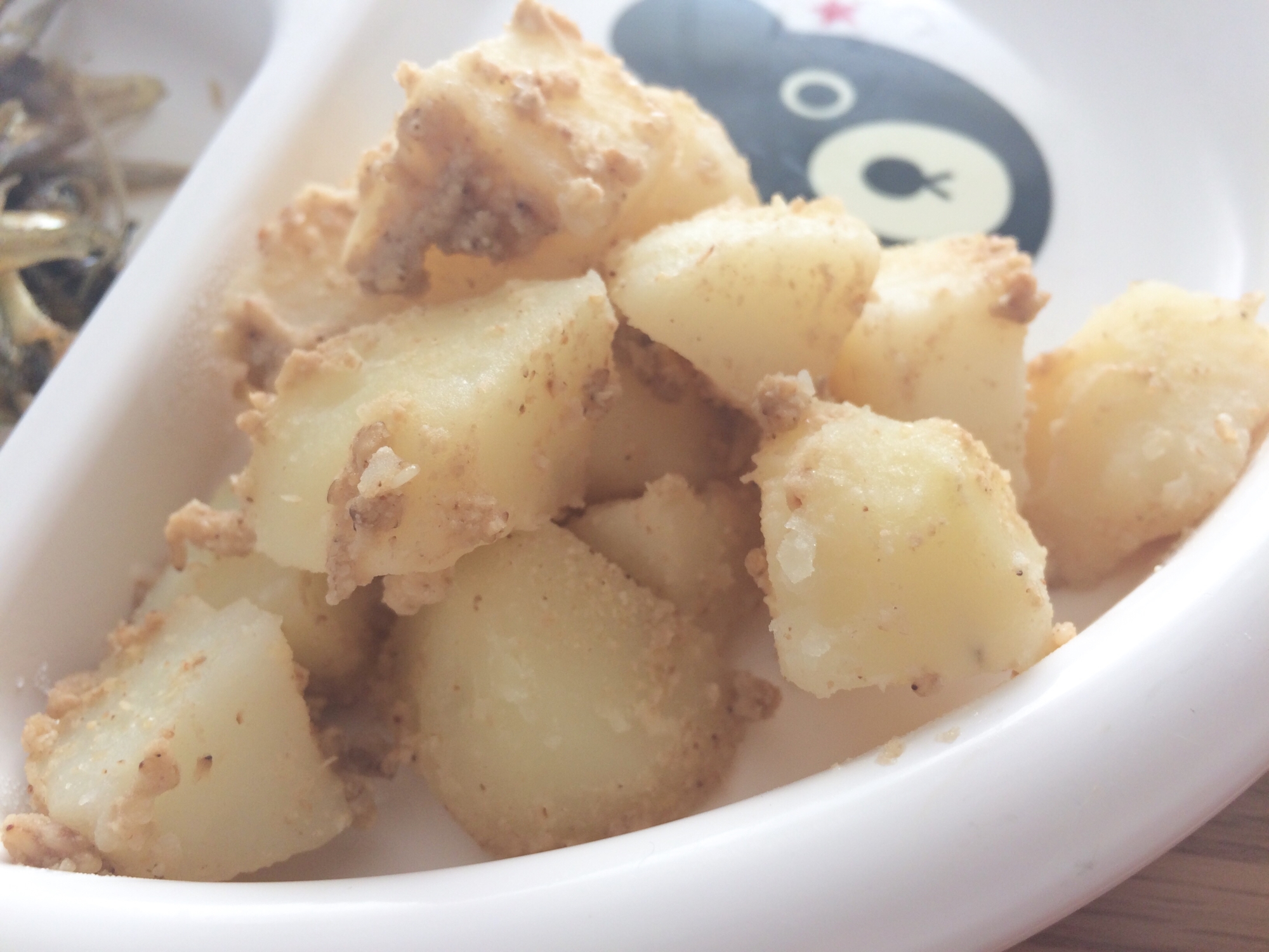 幼児食 じゃがいも胡麻和え レシピ 作り方 By しもゆい 楽天レシピ 幼児食 じゃがいも胡麻和え レシピ 作り方 By しもゆい 楽天レシピ